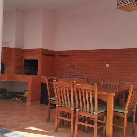 Constanca House Prázdninový dům Corroios
